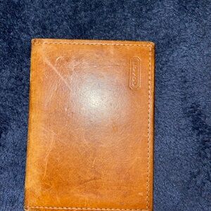Coach Leather card case. Camel color.